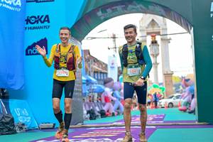 BIB: 5100, 5241
                            <button type="button" onclick="openModal(24883231)" class="btn btn-primary btn-sm float-right btn-popup" data-toggle="modal" data-target=".modal-high-quality">
                        <i class="fas fa-shopping-cart"></i> Add to Cart
                    </button>
                                            <button type="button" onclick="isThisMe(24883231, true)" class="btn btn-success btn-sm float-right btn-popup btn-isme hidden" data-toggle="tooltip" data-placement="bottom" title="นี่คือรูปของคุณใช่ไหม คลิกที่นี่เพื่อเอาเข้าอัลบั้ม">
                        <i class="fas fa-plus"></i> Add to album
                    </button>
                    <button type="button" onclick="isThisMe(24883231, false)" class="btn btn-warning btn-sm float-right btn-popup btn-isnotme hidden">
                        <i class="fas fa-ban"></i> Remove from album
                    </button>